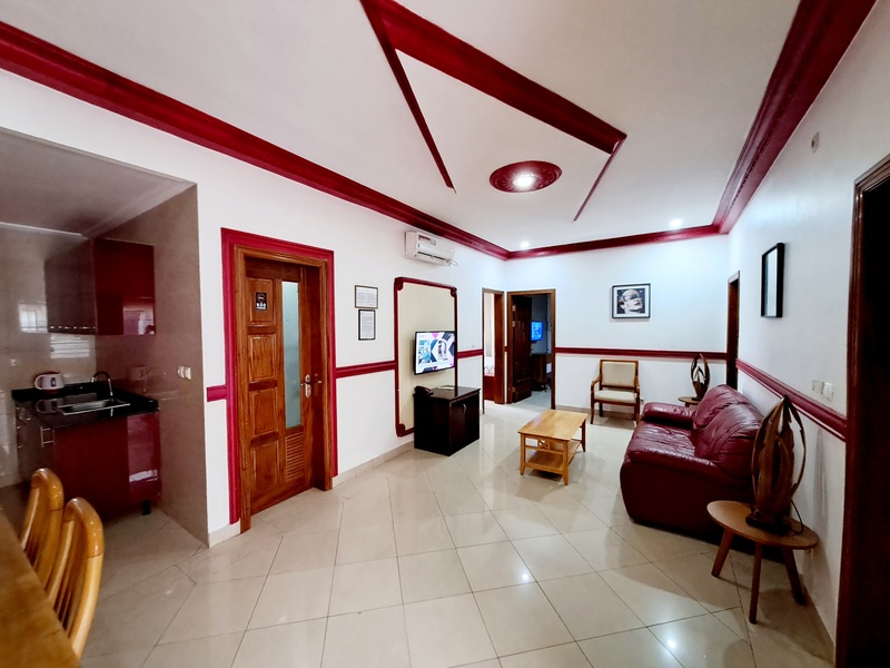 apartamento-t4-sala.jpg